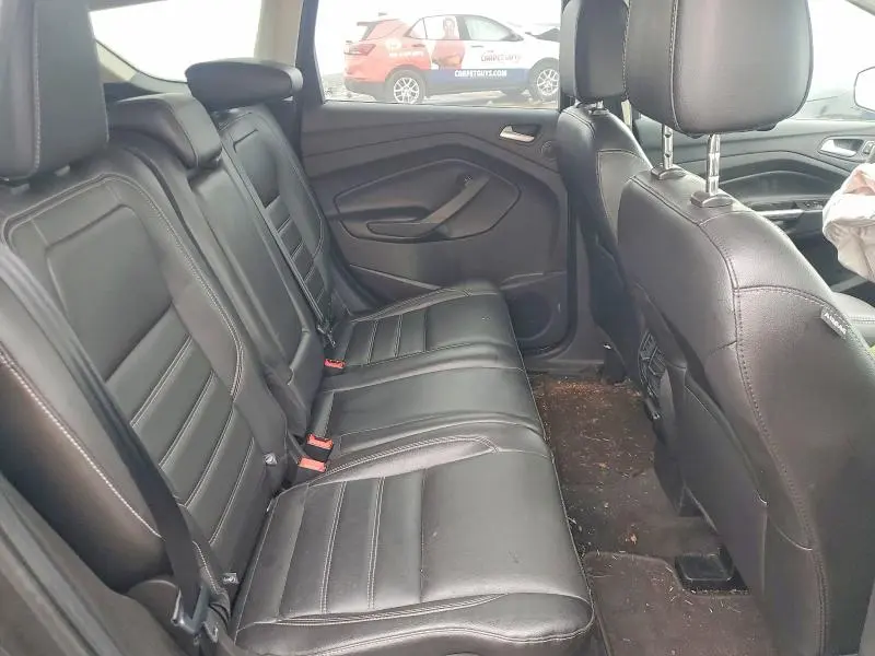 2017 FORD ESCAPE TITANIUM  