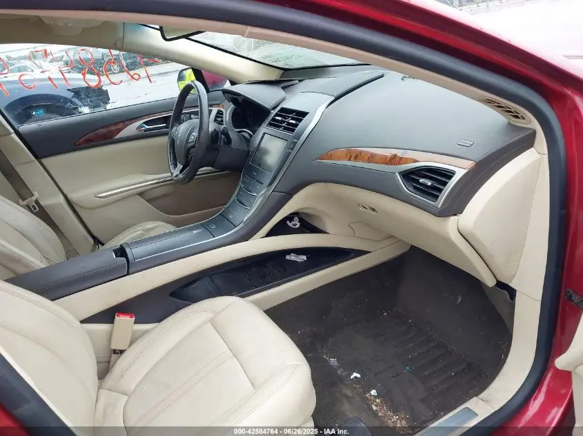 2013 LINCOLN MKZ  