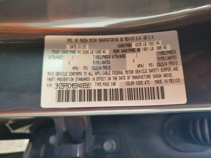 2025 MAZDA 3 PREFERRED  