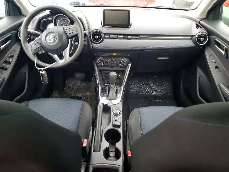 2017 TOYOTA YARIS IA   