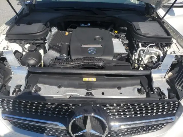 2016 MERCEDES-BENZ GLC 300  