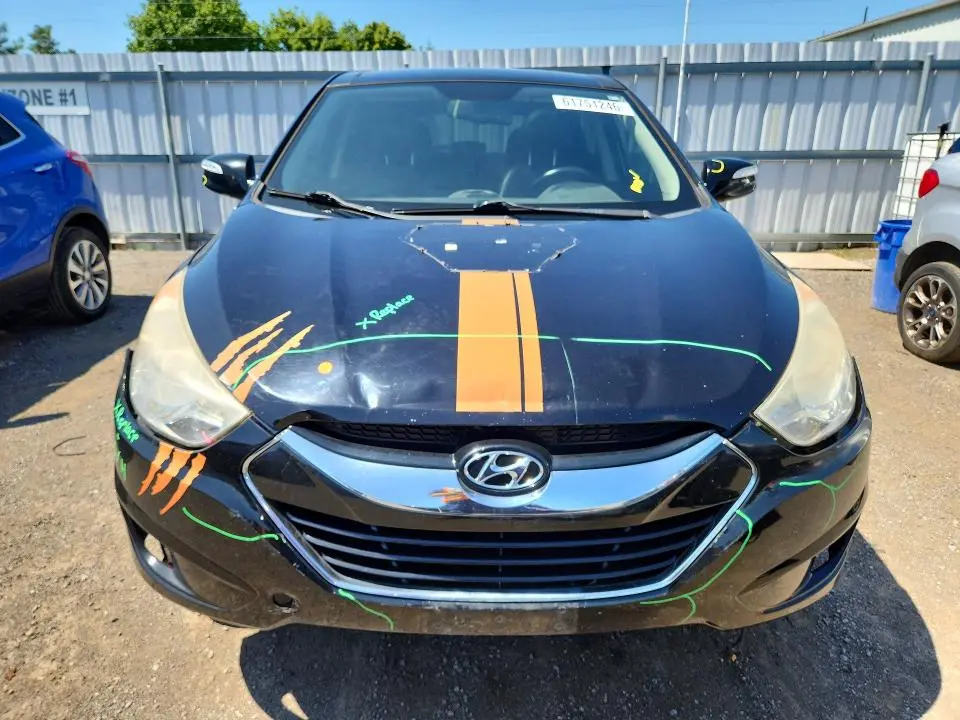 2010 HYUNDAI TUCSON GLS  