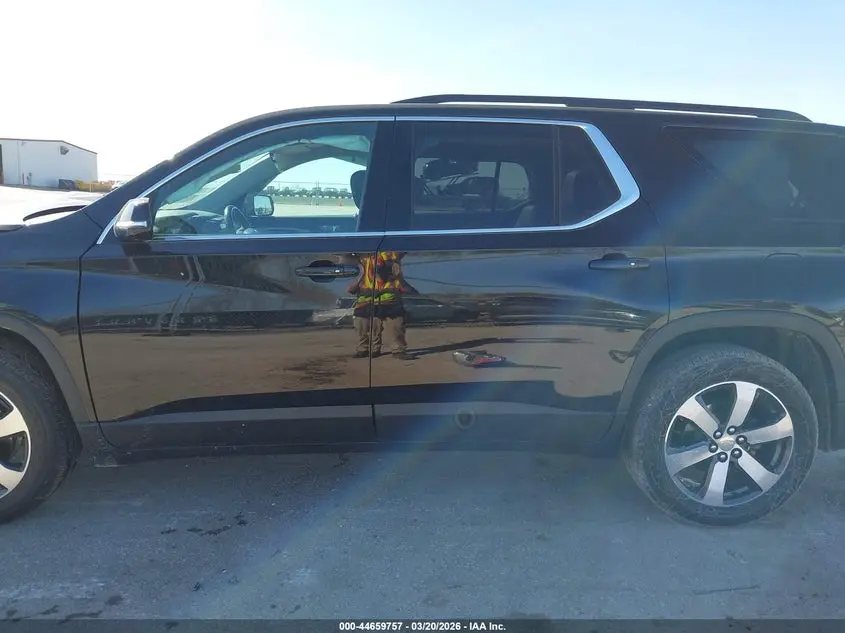2020 CHEVROLET TRAVERSE AWD LT LEATHER
