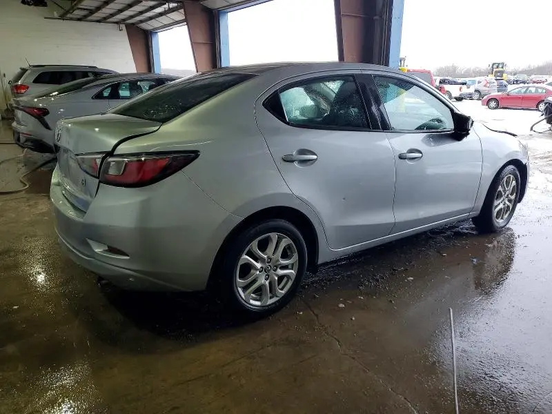 2018 TOYOTA YARIS IA   