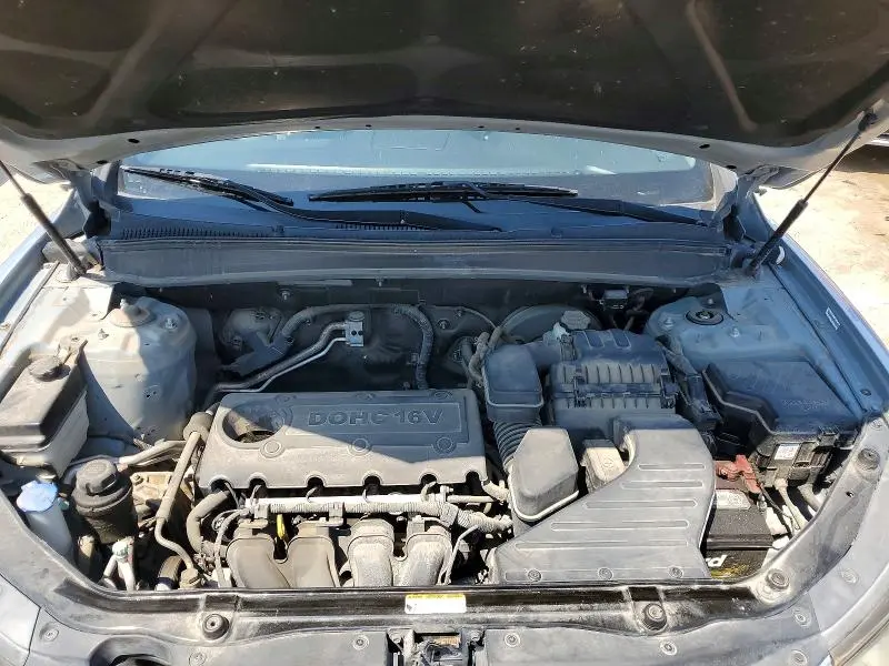 2010 HYUNDAI SANTA FE GLS  