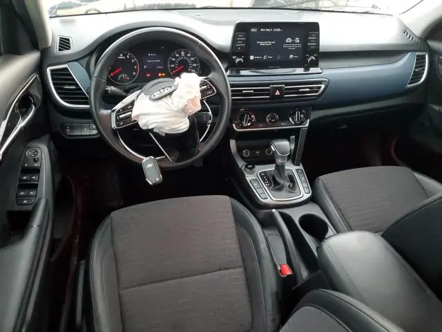 2021 KIA SELTOS S  
