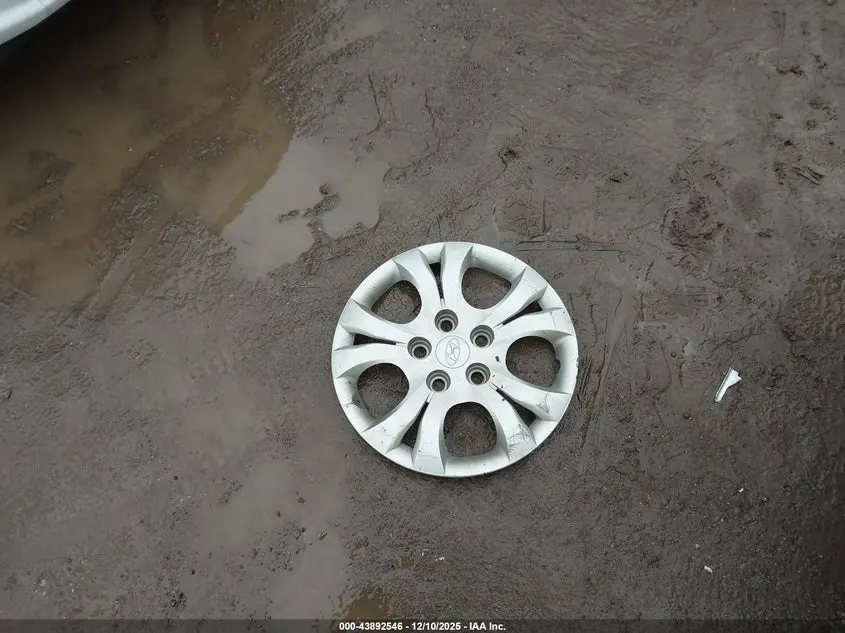 2010 HYUNDAI ELANTRA GLS