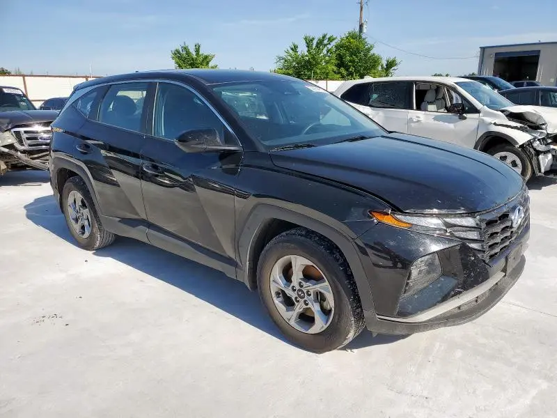 2023 HYUNDAI TUCSON SE  