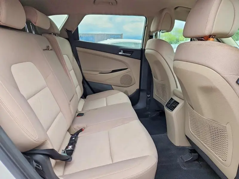 2017 HYUNDAI TUCSON SPORT  
