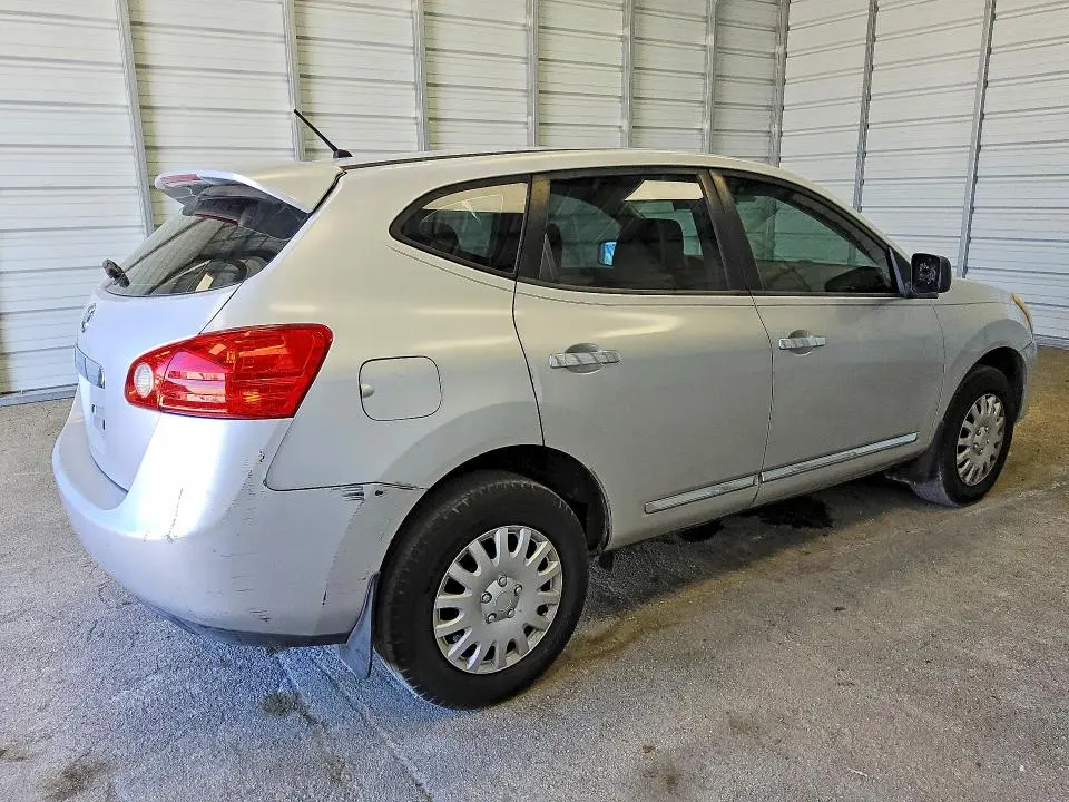 2011 NISSAN ROGUE S  