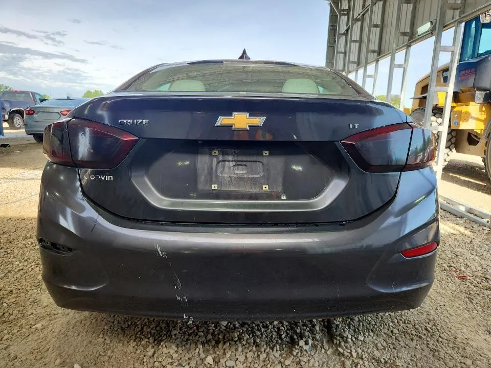 2016 CHEVROLET CRUZE LT  