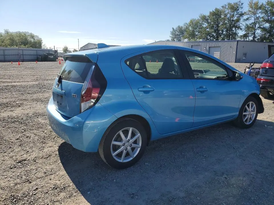 2015 TOYOTA PRIUS C FOUR  