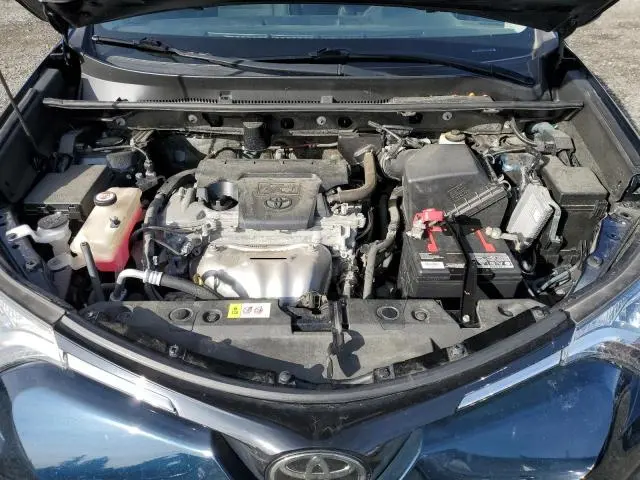 2017 TOYOTA RAV4 XLE  