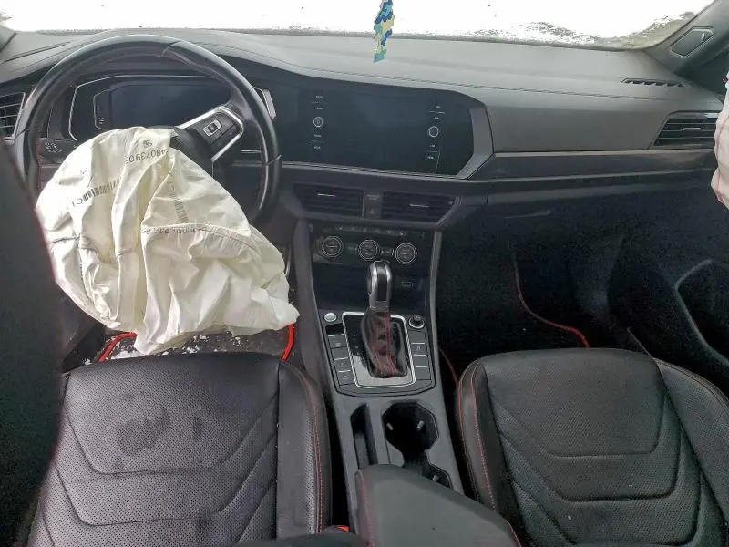 2019 VOLKSWAGEN JETTA GLI  