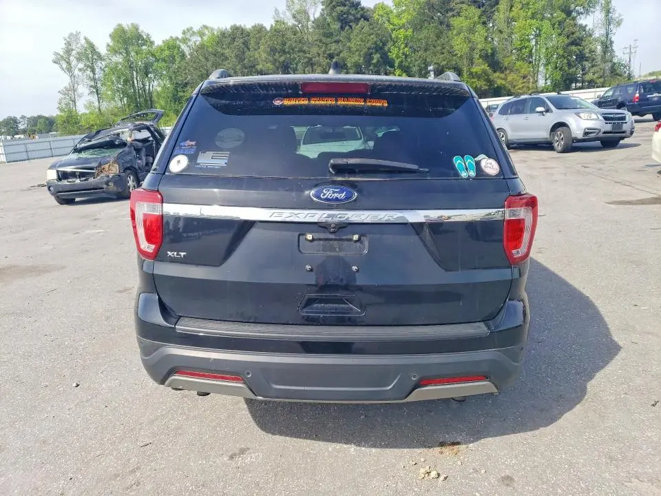 2019 FORD EXPLORER XLT  