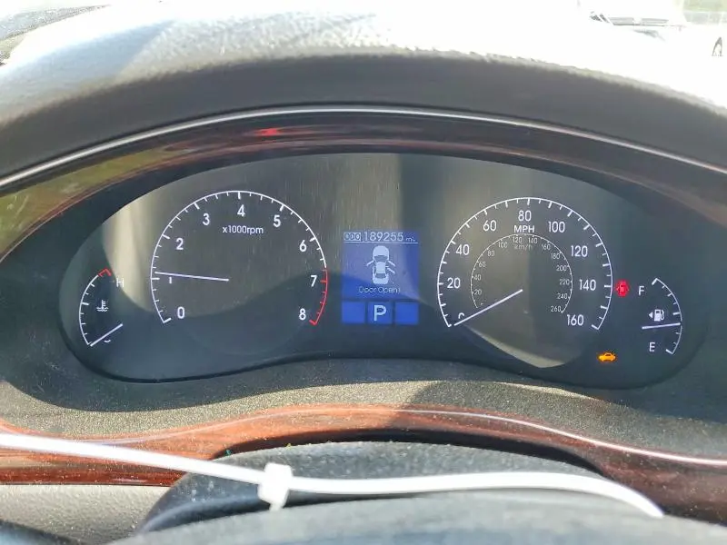 2013 HYUNDAI GENESIS 3.8L  