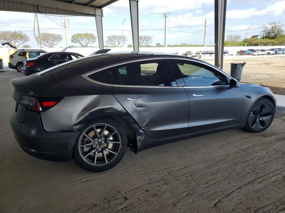 2019 TESLA MODEL 3   