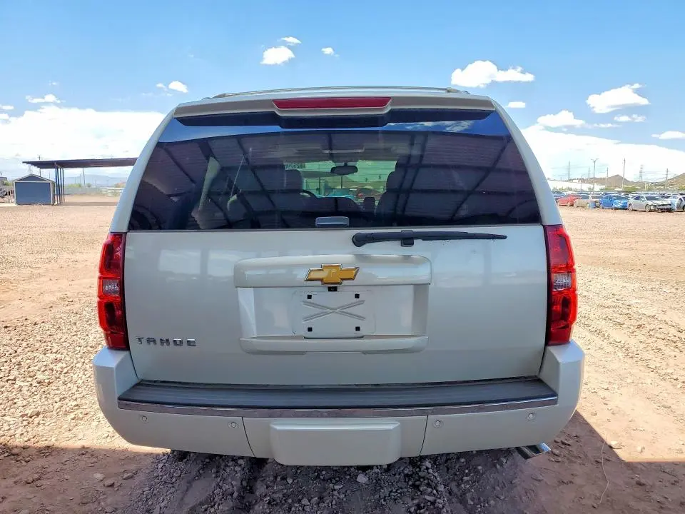 2013 CHEVROLET TAHOE C1500 LTZ  