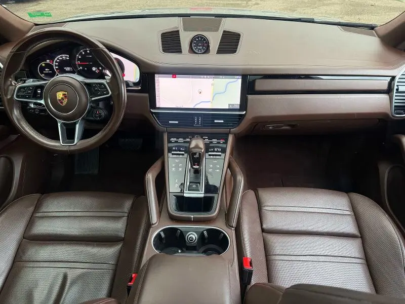 2021 PORSCHE CAYENNE COUPE  