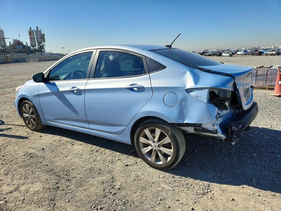 2012 HYUNDAI ACCENT GLS  