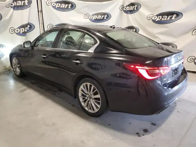 2021 INFINITI Q50 LUXE