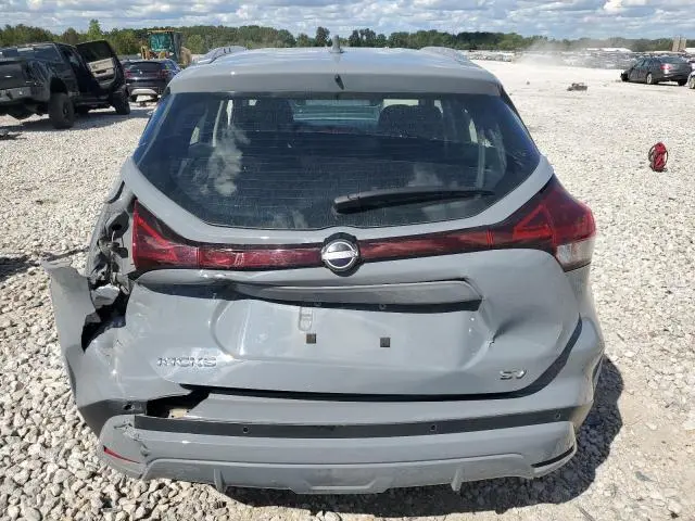 2022 NISSAN KICKS SV  