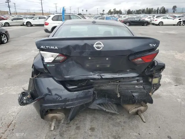 2022 NISSAN ALTIMA SV  