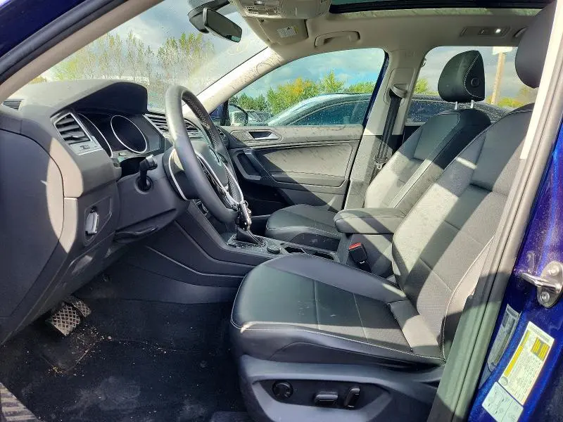 2021 VOLKSWAGEN TIGUAN SE  