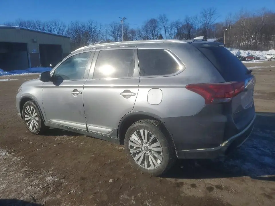 2019 MITSUBISHI OUTLANDER SE  