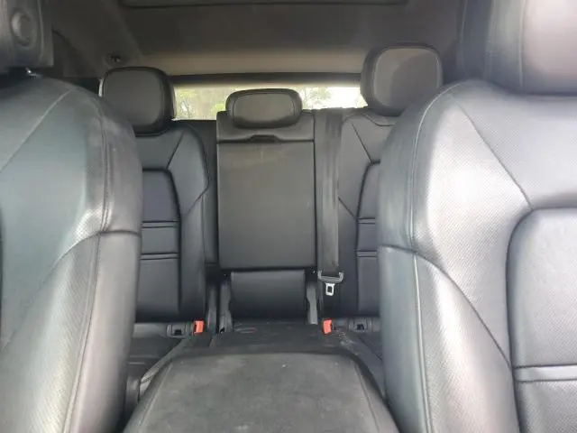 2019 PORSCHE CAYENNE S  