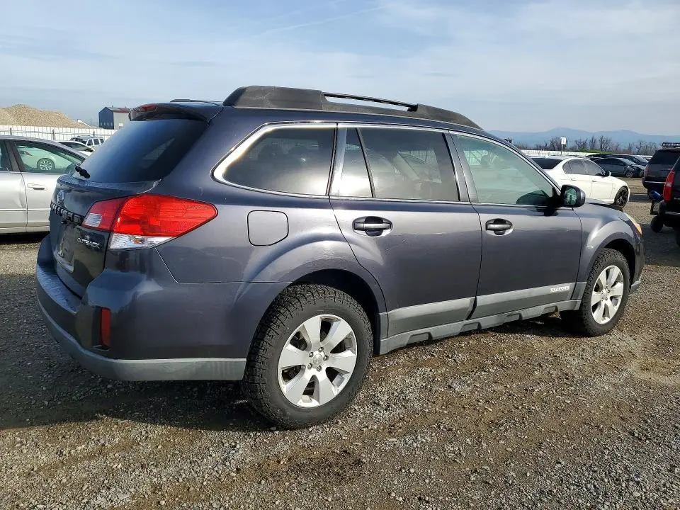 2010 SUBARU OUTBACK 2.5I PREMIUM  
