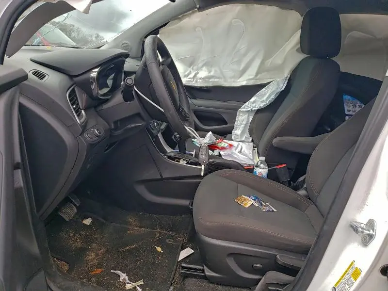 2022 CHEVROLET TRAX LS  