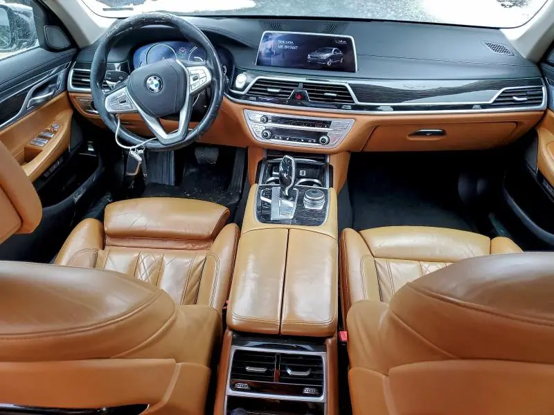 2016 BMW 750 XI  