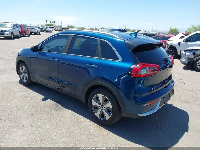2017 KIA NIRO LX