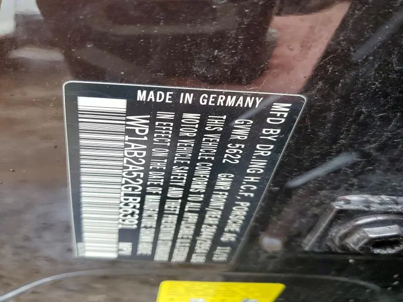 2016 PORSCHE MACAN S  