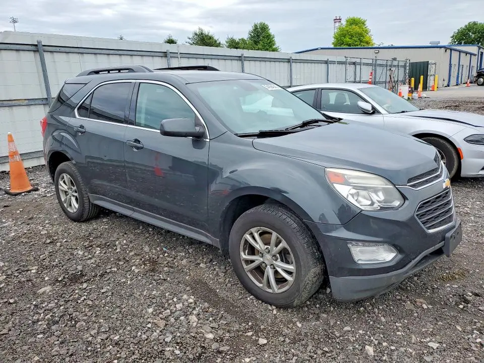 2017 CHEVROLET EQUINOX LT  