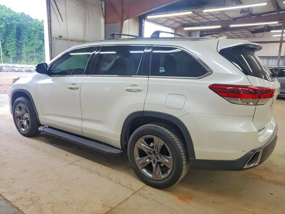 2019 TOYOTA HIGHLANDER LIMITED PLATINUM  