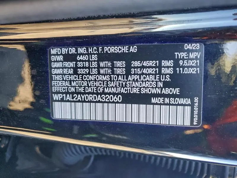 2024 PORSCHE CAYENNE S  