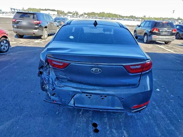 2017 KIA CADENZA PREMIUM  