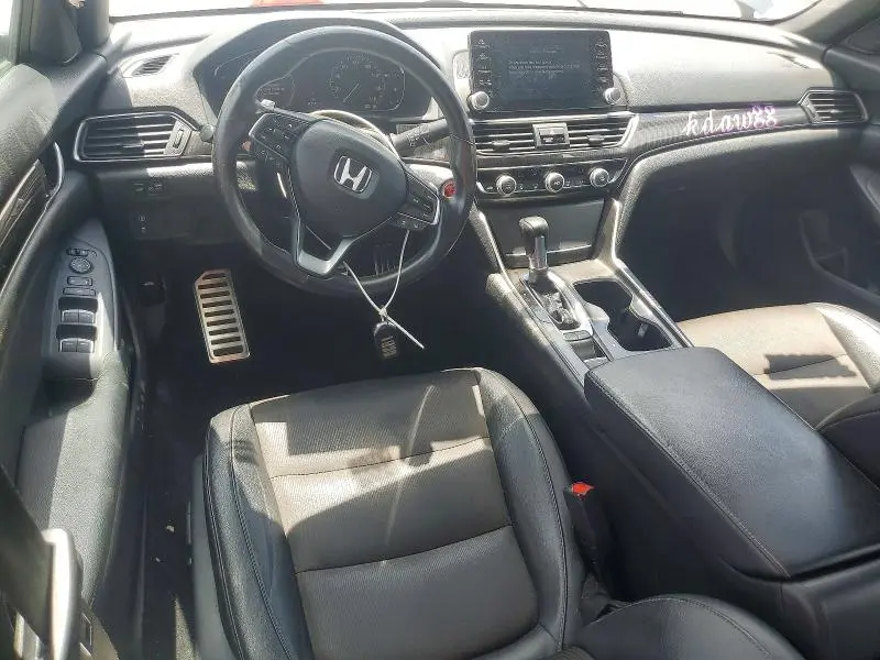 2018 HONDA ACCORD   