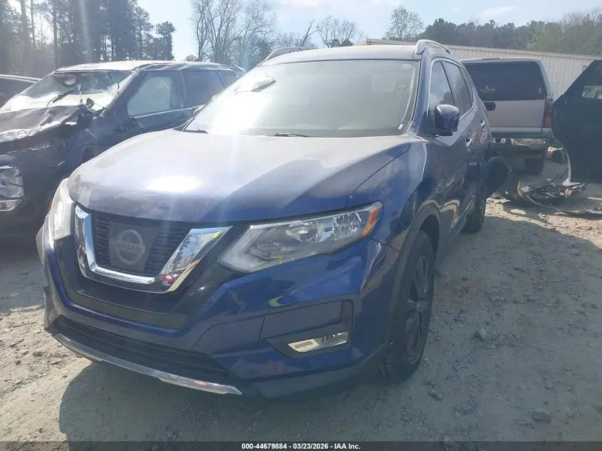 2017 NISSAN ROGUE SV