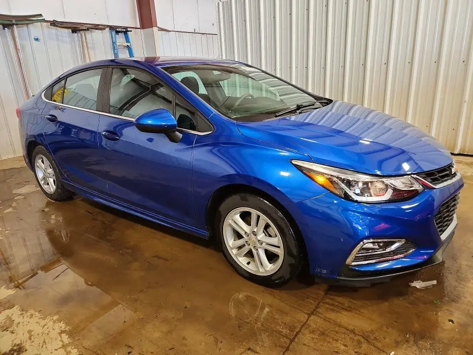 2016 CHEVROLET CRUZE LT  