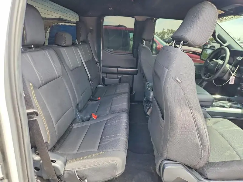 2024 FORD F150 STX  