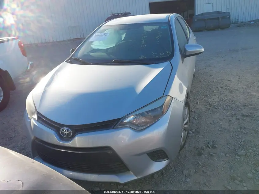 2016 TOYOTA COROLLA LE