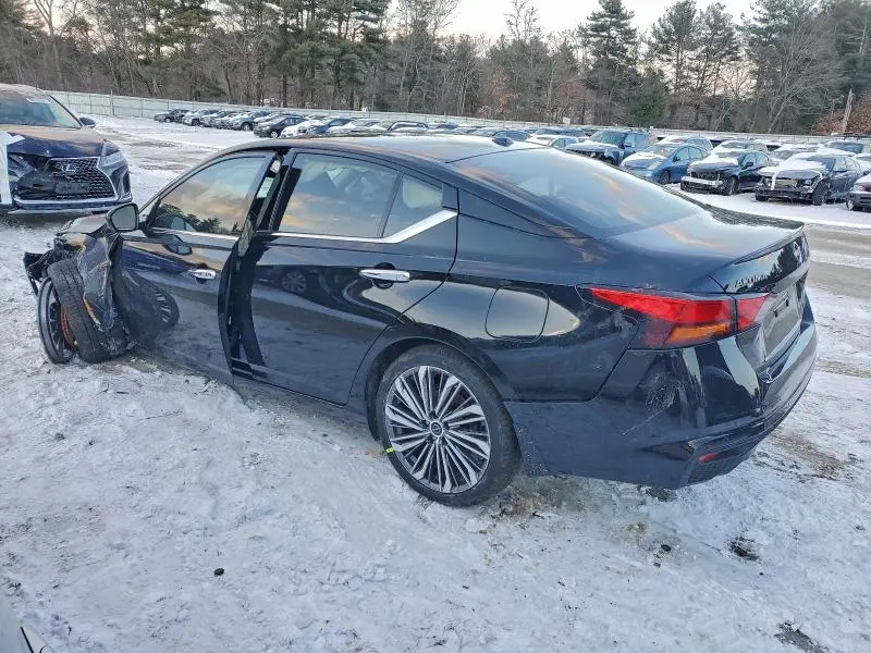 2024 NISSAN ALTIMA SL  