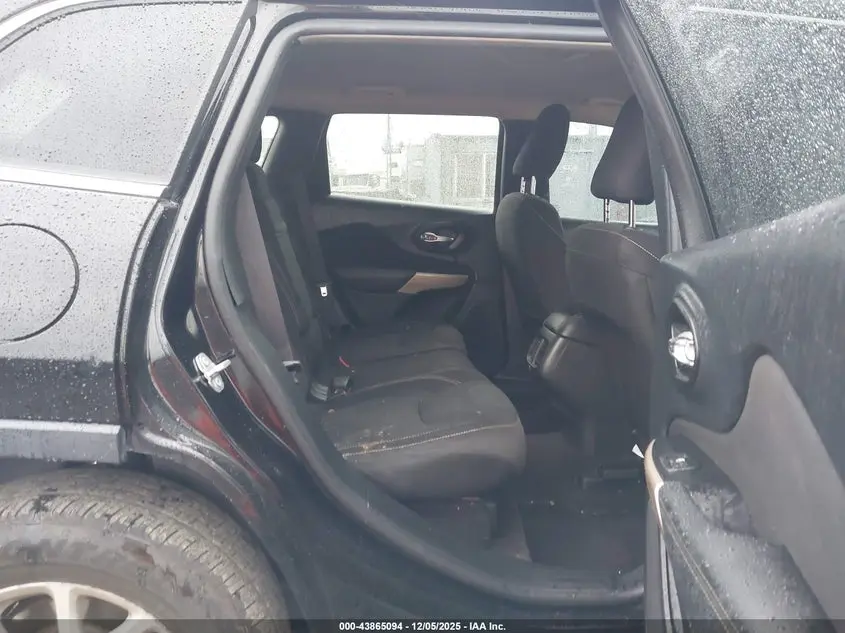 2017 JEEP CHEROKEE LATITUDE 4X4