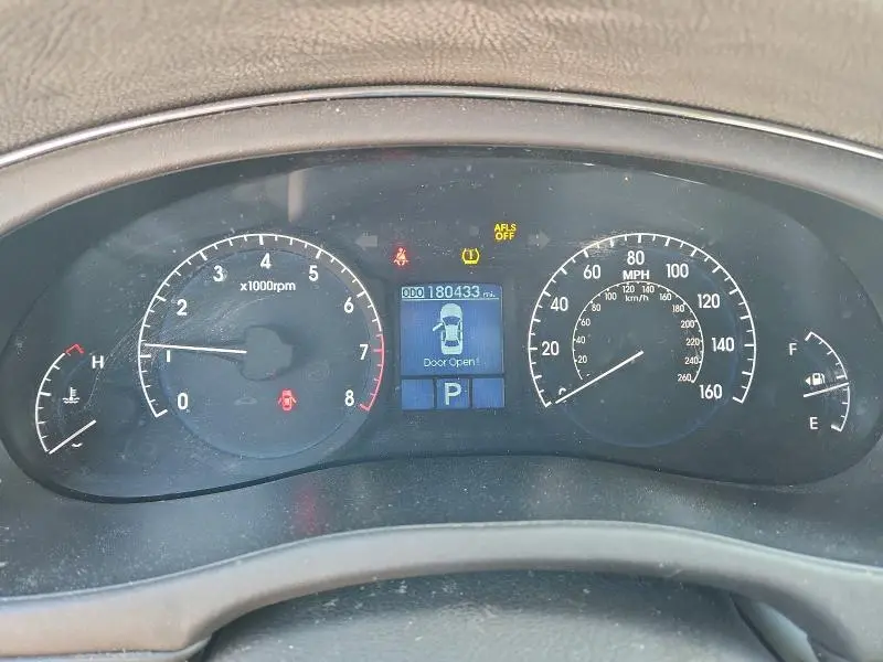 2011 HYUNDAI GENESIS 4.6L  