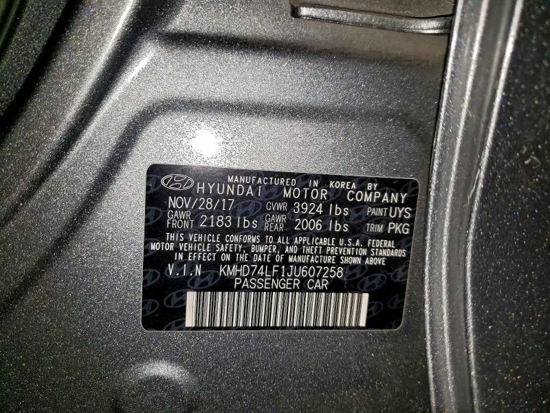 2018 HYUNDAI ELANTRA SE  