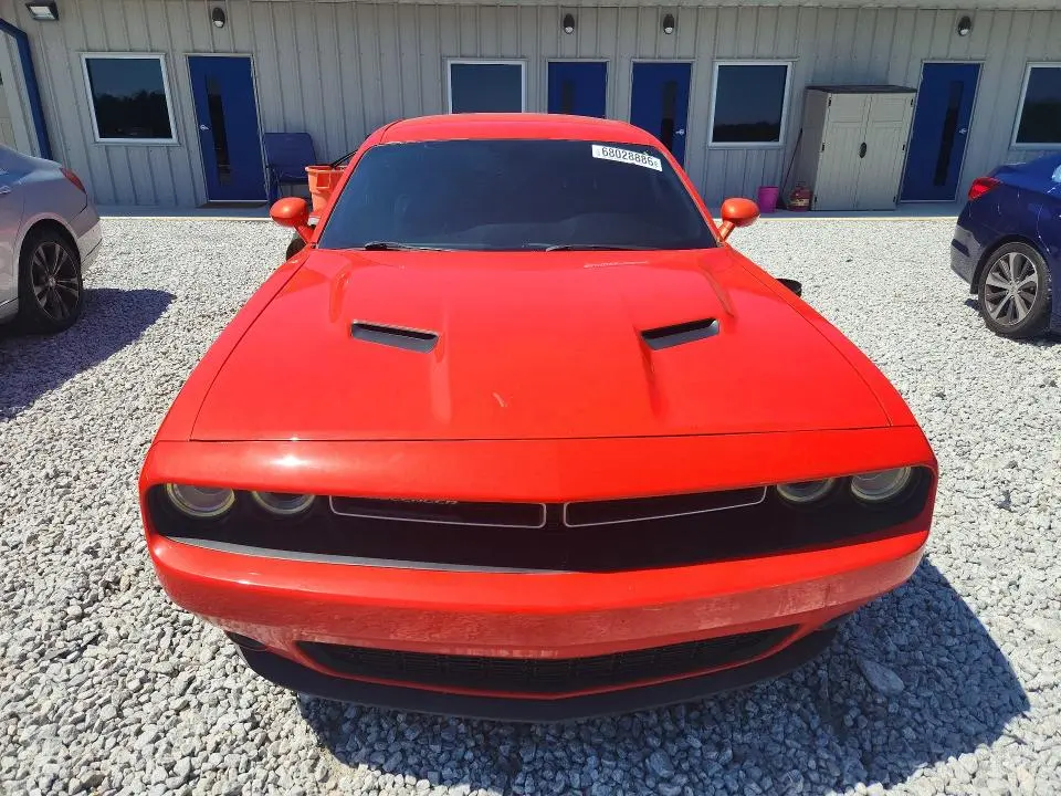 2017 DODGE CHALLENGER SXT  