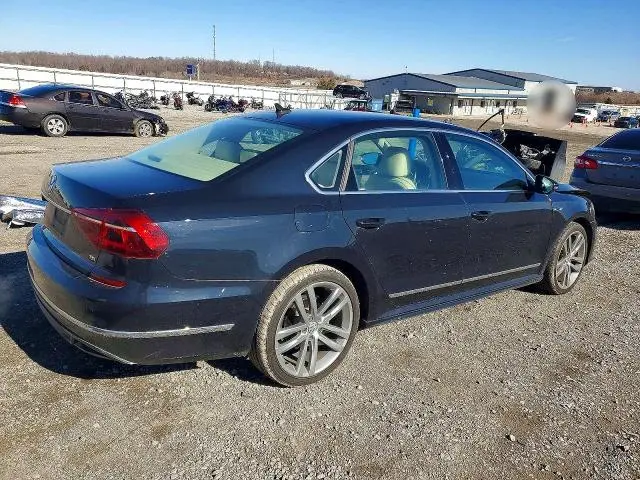 2017 VOLKSWAGEN PASSAT R-LINE  